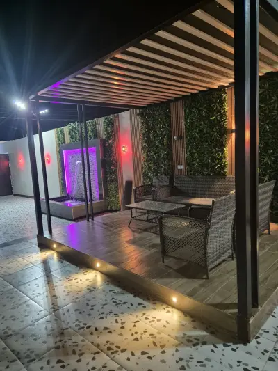 صورة ٢، شاليه السمو