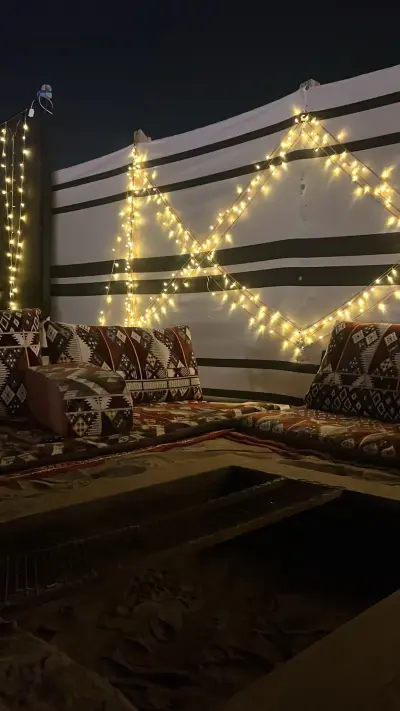 صورة ٣، مخيم شبه