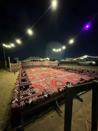 مخيمات السلام