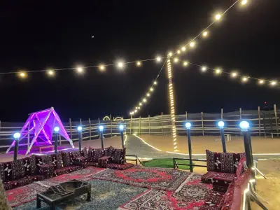 صورة ٥، مخيم عذية