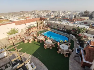 استراحة قولدن فيو حي التيسير