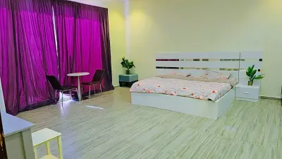 شاليهات العزيز الرمال