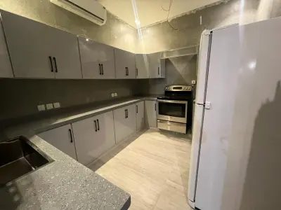 صورة ٤، ليالي بنبان