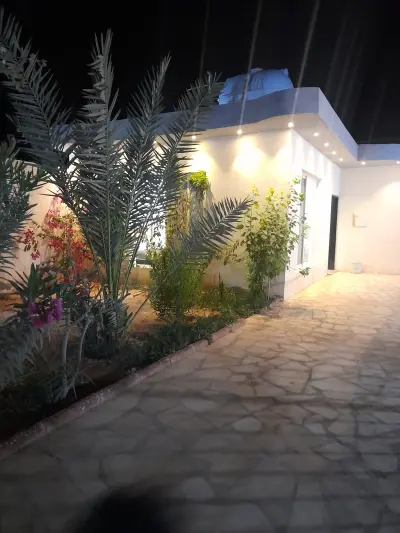 استراحة ال مقبل