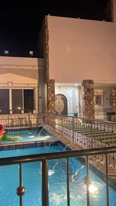 صورة ٢، مطل الحسينيه