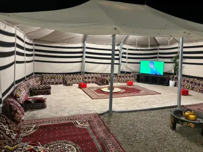 صورة ٣، مخيم المهند