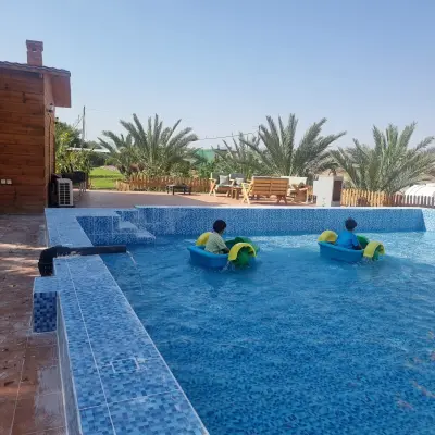 صورة ٣، كوخ الأميرة الريفي