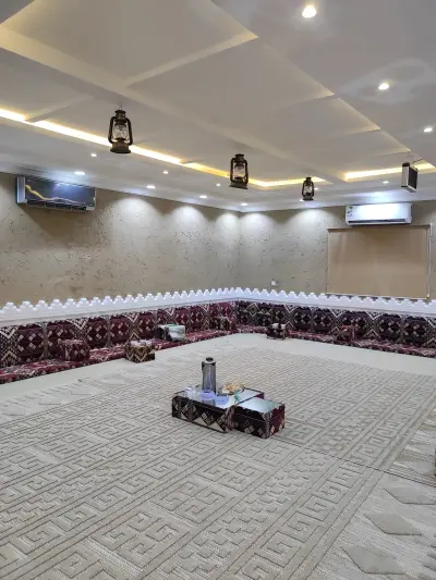 استراحة سماء المجد الحار
