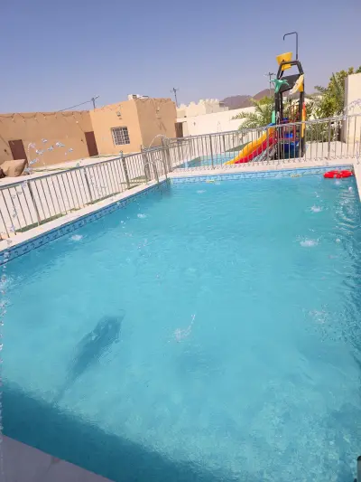صورة ٤، استراحة سماء المجد الحار