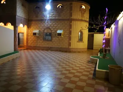 صورة ٢، استراحة العامودية