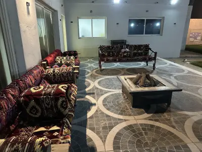 مزرعه ابو منصور
