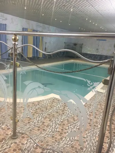 صورة ٣، الإستراحة مقفلة