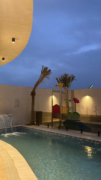 صورة ٢، ليون شالية