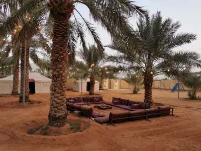 مخيم الشتاء والصيف