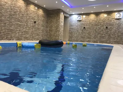 استراحات وشاليهات لارينا