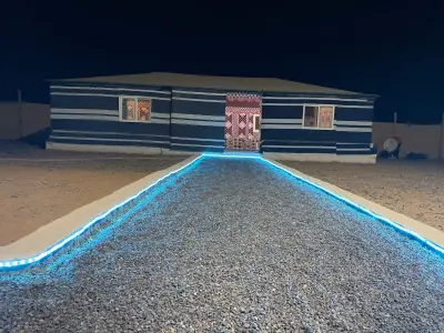 مخيم الاحباب