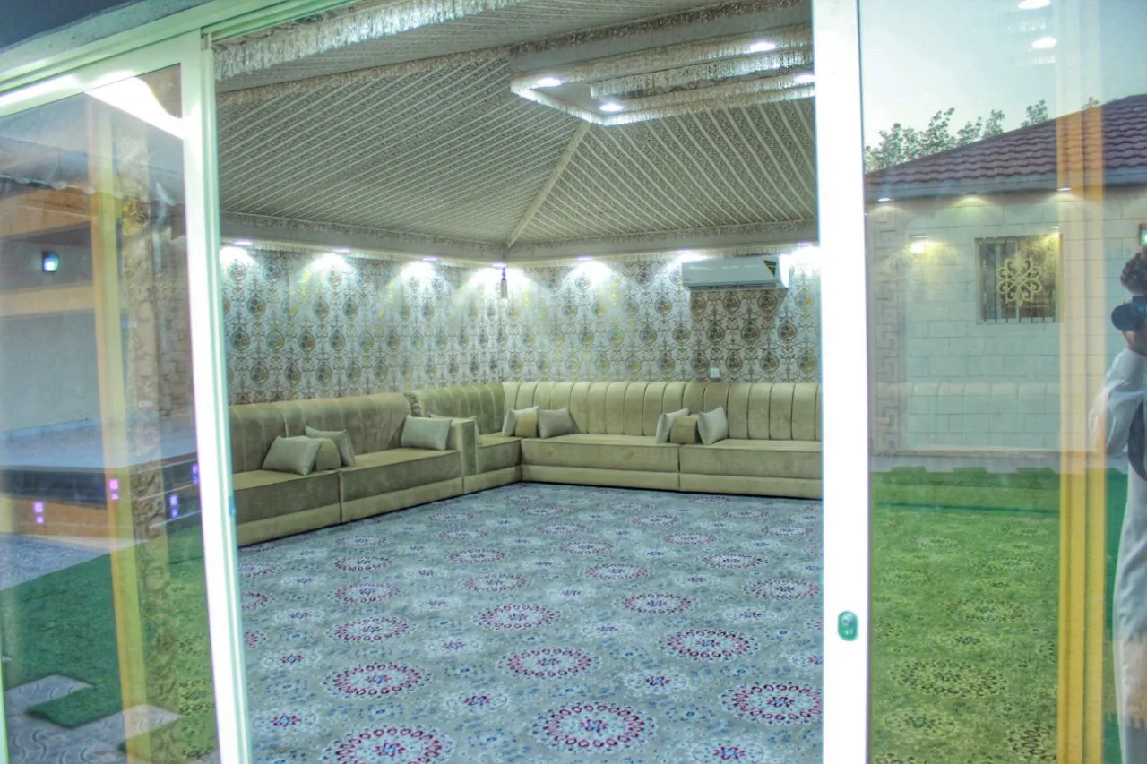 صورة ١، استراحة مناير