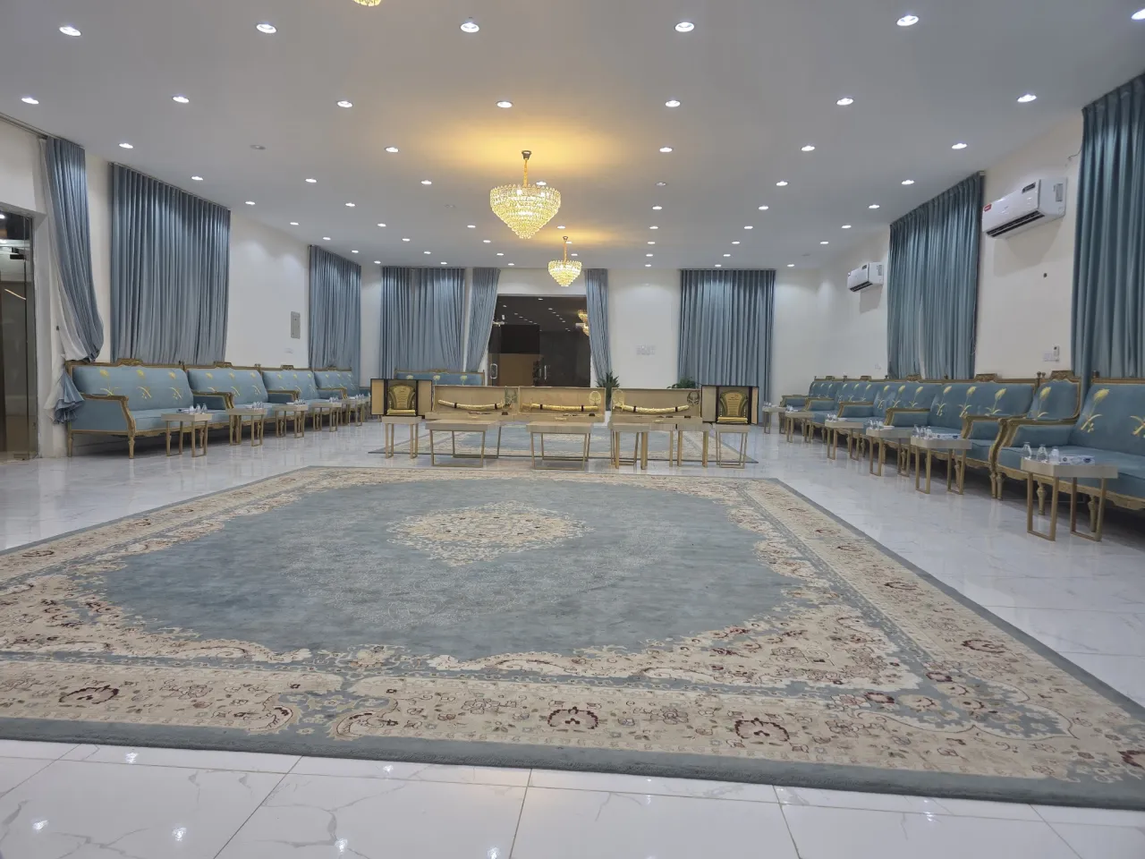 صورة ١، استراحة الجود