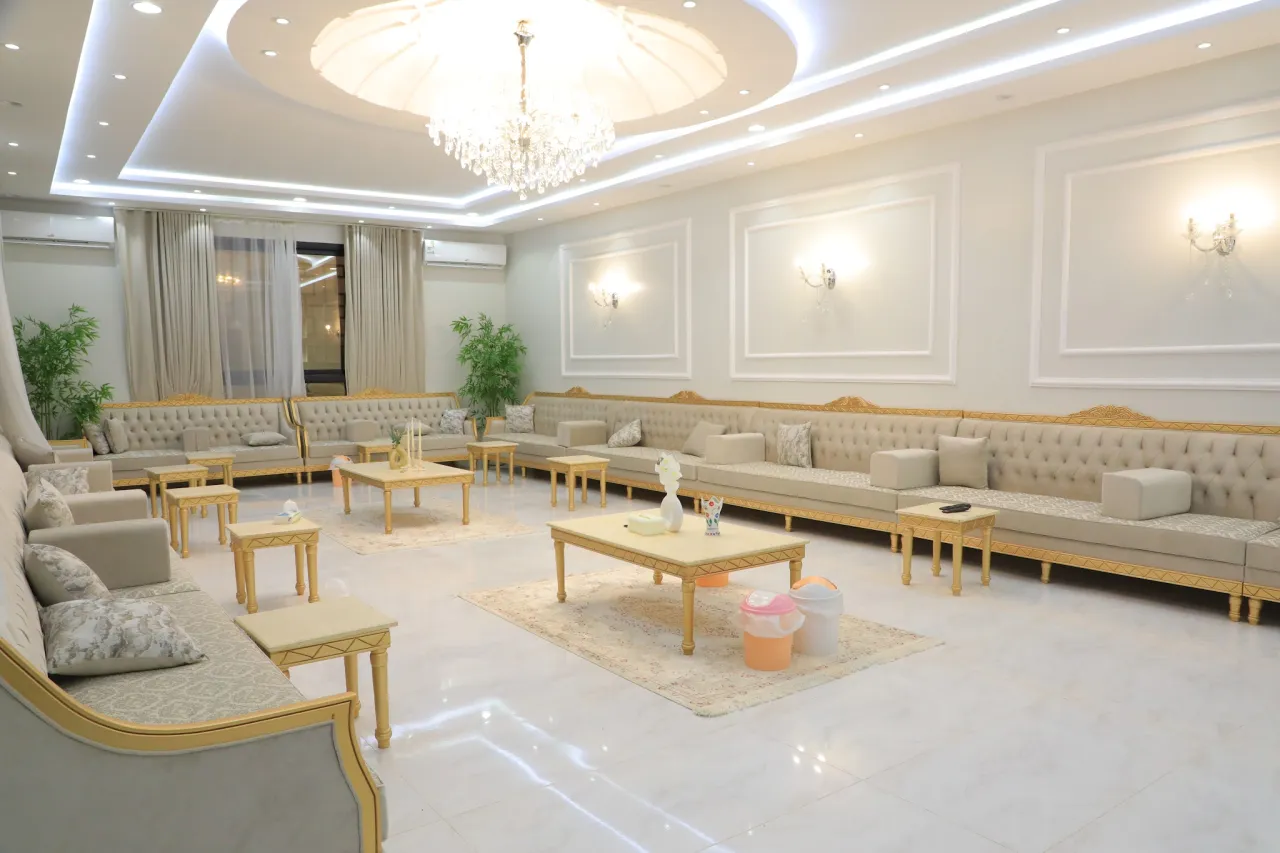 صورة ١، استراحة سماء الأنس