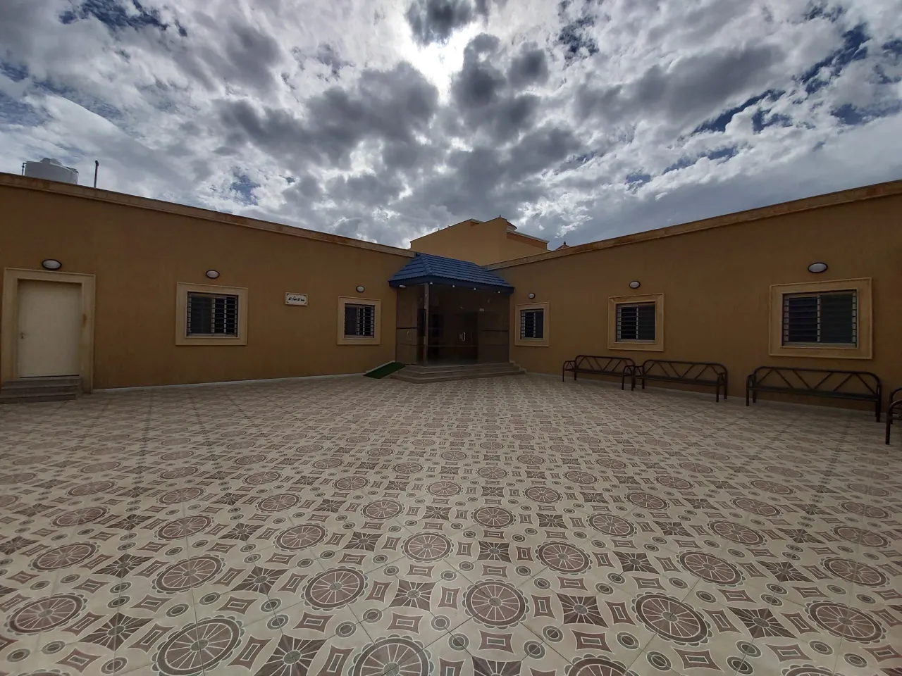 صورة ١، إستراحة المسك