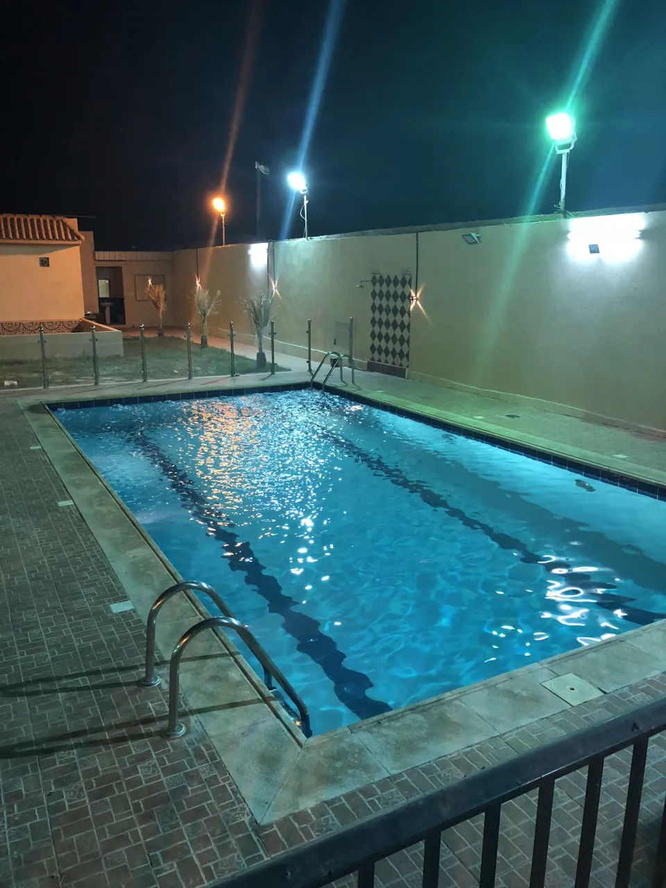 صورة ١، استراحة نيلوفر