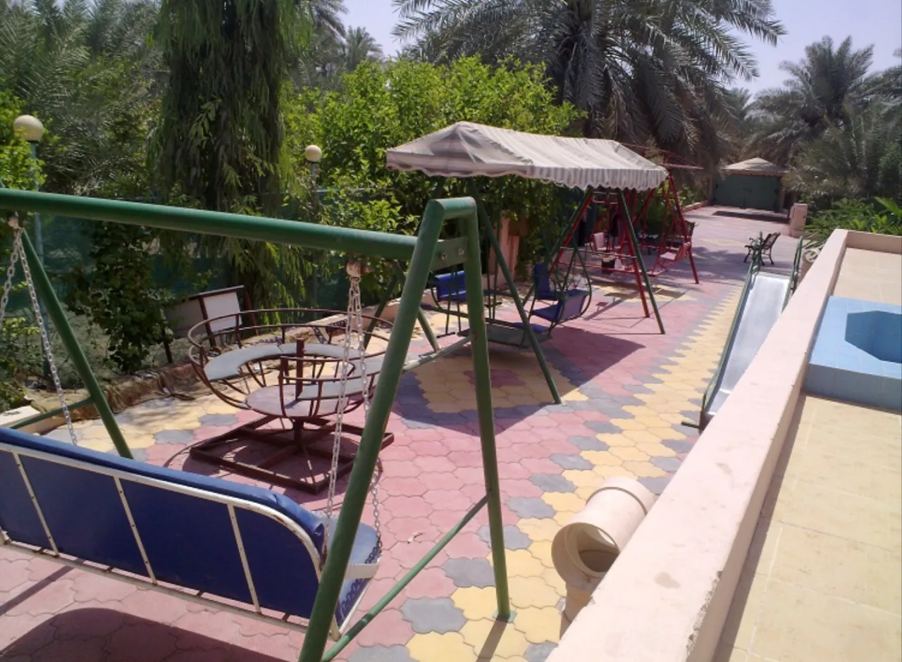 صورة ١، استراحة روز