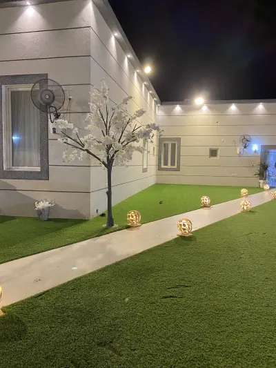 صورة ٢، مزرعة وايت لاند