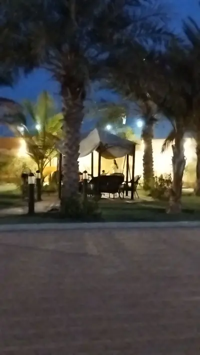 صورة ٢، استراحة وفان