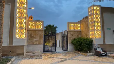 شاليهات البيرة واحة النخيل
