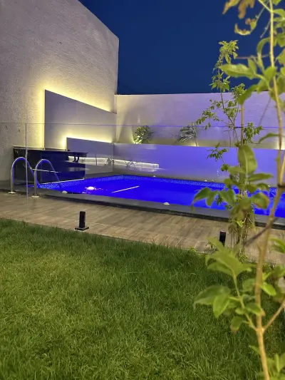 صورة ٢، شاليه غسق