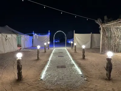 مخيم البيارق بالغضاء