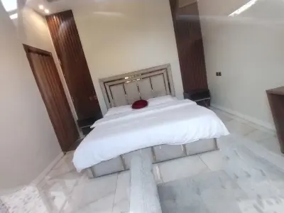 شاليهات ساره الفندقية الحرازات