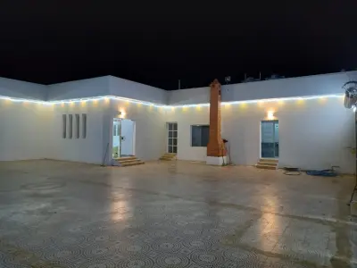 صورة ٤، شالية فيصل فاذر