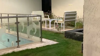 صورة ٤، شاليهات لارين