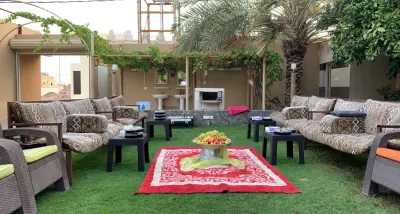 صورة ٢، شاليه السفح