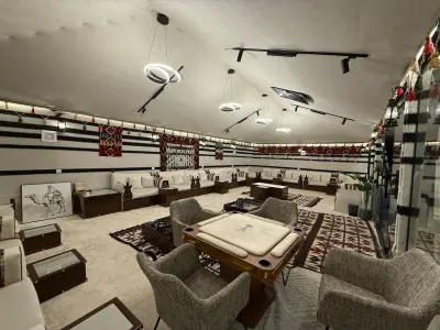 صورة ٤، مخيم ونس