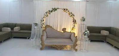 صورة ٢، استراحة الملكة