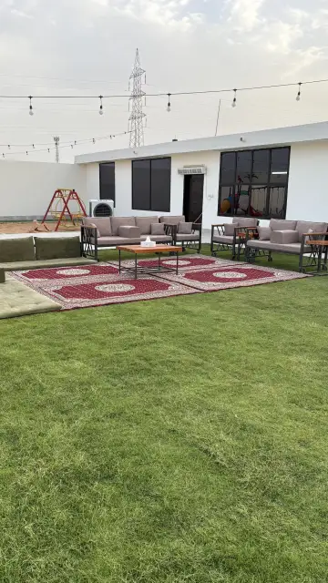 صورة ٢، شاليه خيال