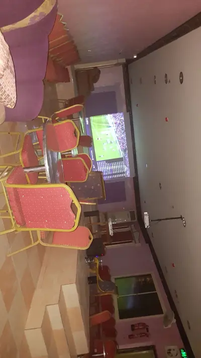 صورة ٦، استراحة الخيالة بالمبرز