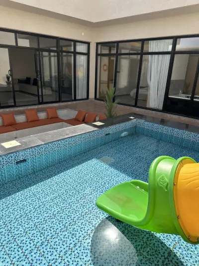 منتجع دبل نايت