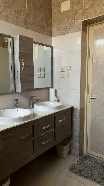 صورة ٣، شاليه بردى