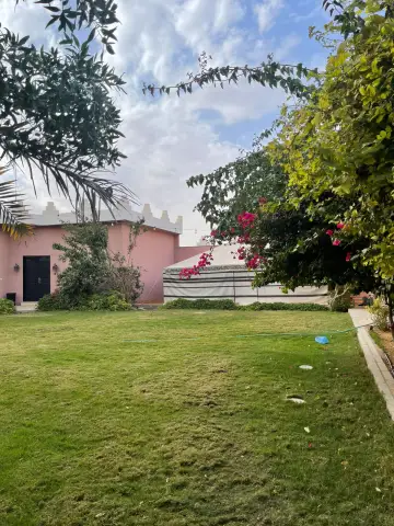 إستراحة امي ساره