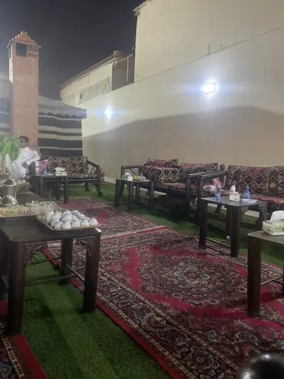 صورة ٢، استراحة الاديم