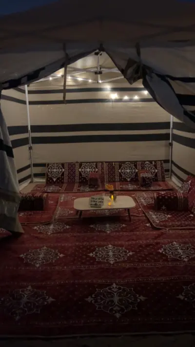 صورة ٦، خيام وجلسات عبدالرحمن المطيري