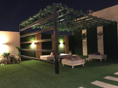شاليه blush