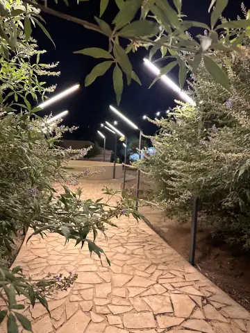 منتجع غنى