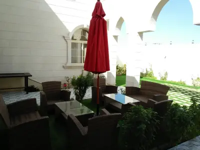 صورة ٣، استراحة لمار