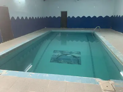 منتجع واستراحة أوس