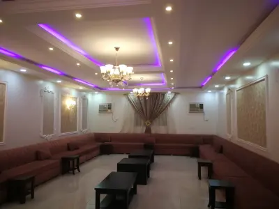 صورة ٣، استراحة الملكة