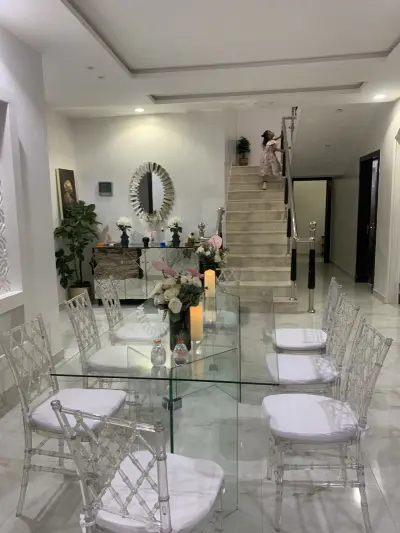 صورة ٤، استراحة عكاظ